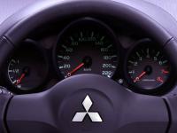 Interieur_Mitsubishi-Colt_60