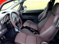 Interieur_Mitsubishi-Colt_59