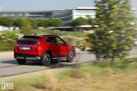 Exterieur_Mitsubishi-Eclipse-Cross-1.5-CVT_6
                                                        width=