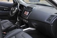 Interieur_Mitsubishi-L200-Black_21