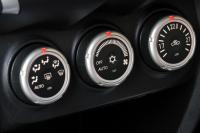 Interieur_Mitsubishi-L200-Black_15