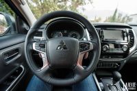 Interieur_Mitsubishi-L200-Instyle-BVA_23
                                                        width=