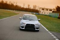 Exterieur_Mitsubishi-Lancer-EVO_5
                                                        width=