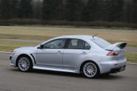 Exterieur_Mitsubishi-Lancer-EVO_2