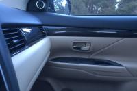 Interieur_Mitsubishi-Outlander-2.2-DI-D-AWD_12