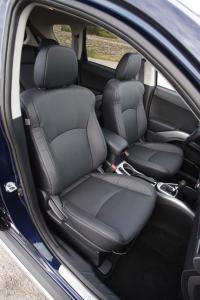 Interieur_Mitsubishi-Outlander-2011_34