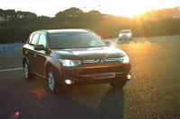 Exterieur_Mitsubishi-Outlander-2012_12
                                                        width=