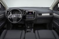 Interieur_Mitsubishi-Outlander-2012_16
                                                        width=