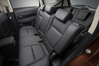 Interieur_Mitsubishi-Outlander-2012_18