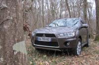 Exterieur_Mitsubishi-Outlander-DI-D-Instyle_11
                                                        width=