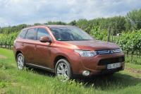 Exterieur_Mitsubishi-Outlander-DI-D_6
                                                        width=