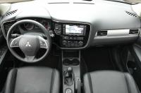 Interieur_Mitsubishi-Outlander-DI-D_17
                                                        width=