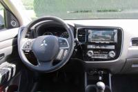 Interieur_Mitsubishi-Outlander-DI-D_24