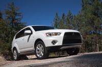 Exterieur_Mitsubishi-Outlander-GT_4
                                                        width=