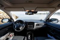 Interieur_Mitsubishi-Outlander-Hybride-PHEV_37