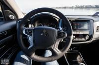 Interieur_Mitsubishi-Outlander-Hybride-PHEV_35