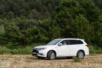 Exterieur_Mitsubishi-Outlander-PHEV-2019_14
                                                        width=