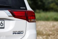 Exterieur_Mitsubishi-Outlander-PHEV-2019_2
                                                        width=