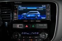 Interieur_Mitsubishi-Outlander-PHEV_10
                                                        width=