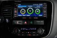 Interieur_Mitsubishi-Outlander-PHEV_15