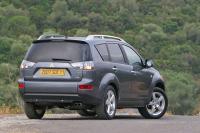 Exterieur_Mitsubishi-Outlander_48