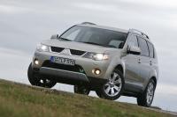 Exterieur_Mitsubishi-Outlander_27
                                                        width=