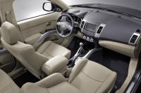 Interieur_Mitsubishi-Outlander_75