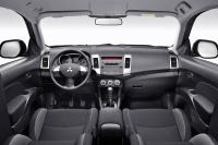 Interieur_Mitsubishi-Outlander_58