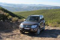 Exterieur_Mitsubishi-Pajero-Court-30TH-Anniversary_18