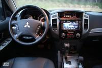 Interieur_Mitsubishi-Pajero-Long-Di-D-Instyle_30
                                                        width=