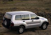 Exterieur_Mitsubishi-Pajero_14