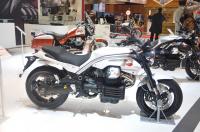 Exterieur_Moto-Guzzi-Grinso-V8-2012_12
                                                        width=