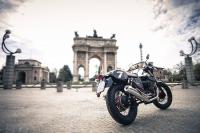 Exterieur_Moto-Guzzi-V7-Racer_0