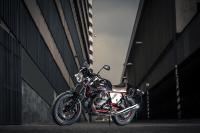 Exterieur_Moto-Guzzi-V7-Racer_20