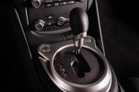 Interieur_Nissan-370Z-2012_12