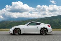 Exterieur_Nissan-370z-Nismo-2015-europe_5
                                                        width=