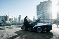 Exterieur_Nissan-Bladeglider-Concept_4
                                                        width=