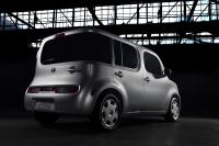 Exterieur_Nissan-Cube_7
                                                        width=