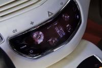 Interieur_Nissan-Ellure-Concept_15