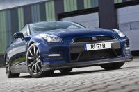 Exterieur_Nissan-GT-R-2011_6