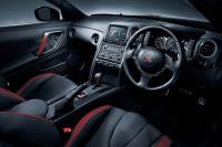 Interieur_Nissan-GT-R-2011_12
                                                        width=