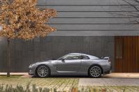 Exterieur_Nissan-GT-R-2013_2