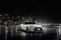 Exterieur_Nissan-GTR-2014_1
                                                        width=