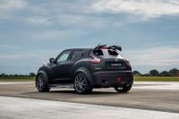 Exterieur_Nissan-Juke-R-2.0_21