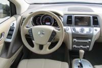 Interieur_Nissan-Murano-dCi-2012_30
                                                        width=