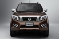 Exterieur_Nissan-Navara-2015_11