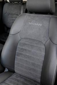 Interieur_Nissan-Navara-V6-dCi-EDITION-LIMITEE_8
                                                        width=