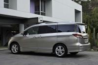 Exterieur_Nissan-Quest_2