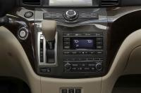 Interieur_Nissan-Quest_17
                                                        width=