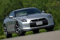 Exterieur_Nissan-Skyline-GT-R_5
                                                        width=